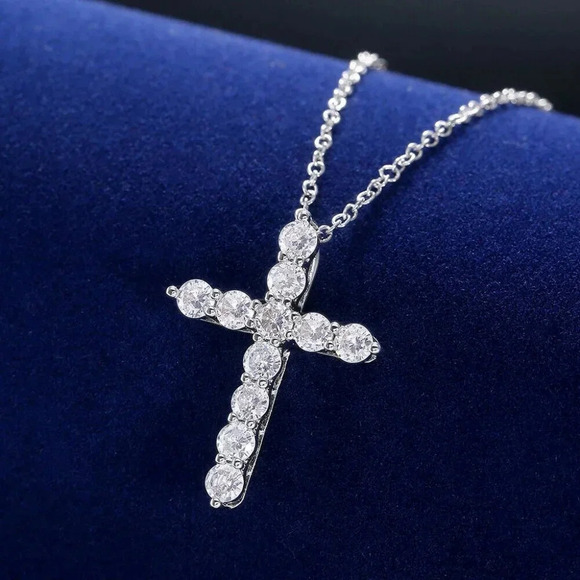 NEW 18K White Gold Diamond Cross Necklace S925 - Picture 4 of 8